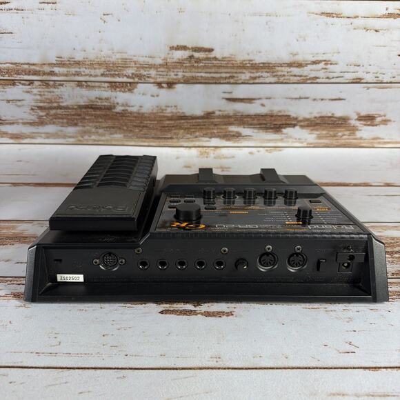 Roland GR-20 Guitar Synthesizer No Power Adapter, Made in Japan – Ships from USA - Picture 4 of 5